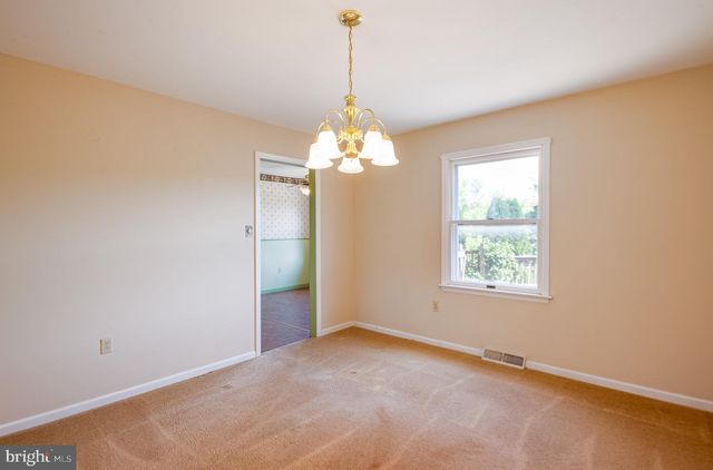 41 FLINT RIDGE DR, Shillington, PA 19607