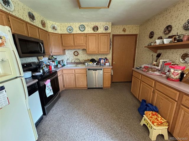 759 S 12th Avenue, Brighton, CO 80601