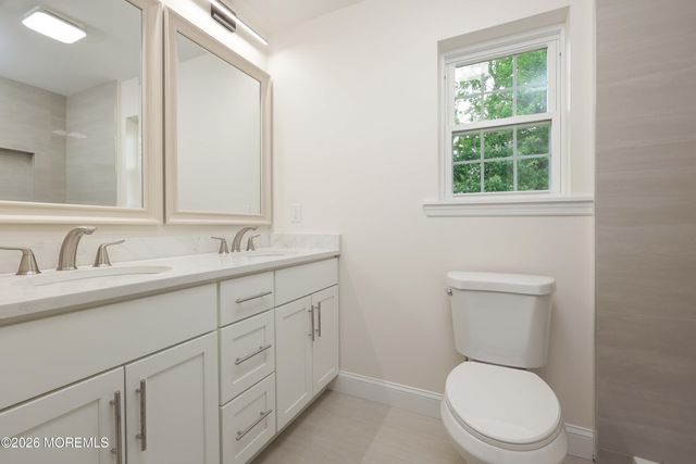 212 Twilight Avenue, Keansburg, NJ 07734
