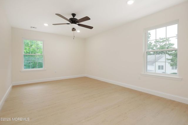 212 Twilight Avenue, Keansburg, NJ 07734