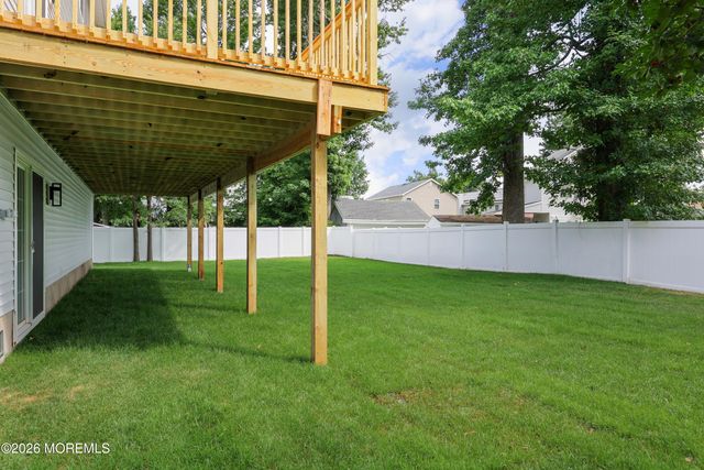 212 Twilight Avenue, Keansburg, NJ 07734