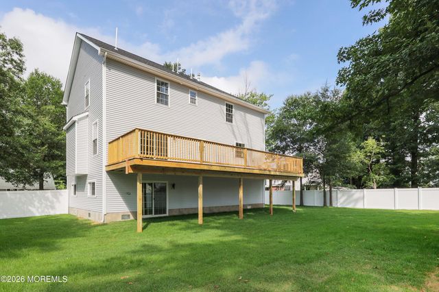 212 Twilight Avenue, Keansburg, NJ 07734