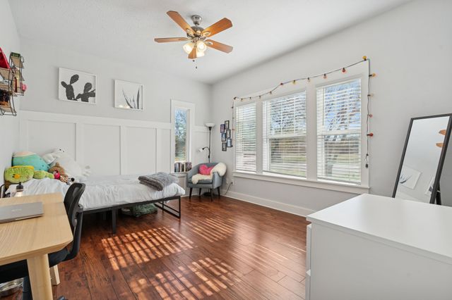 2844 S Adams Street, Fort Worth, TX 76110