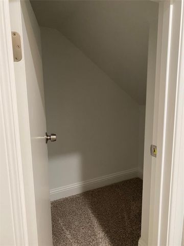 422 W Coffin Street, Denison, TX 75020