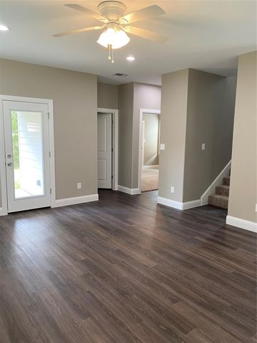 422 W Coffin Street, Denison, TX 75020