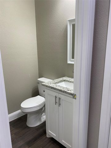 422 W Coffin Street, Denison, TX 75020