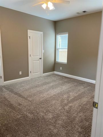 422 W Coffin Street, Denison, TX 75020