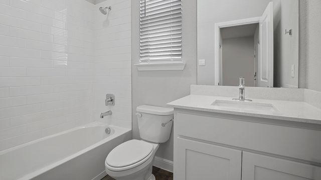 1217 BELTWAY Lane, Granbury, TX 76048