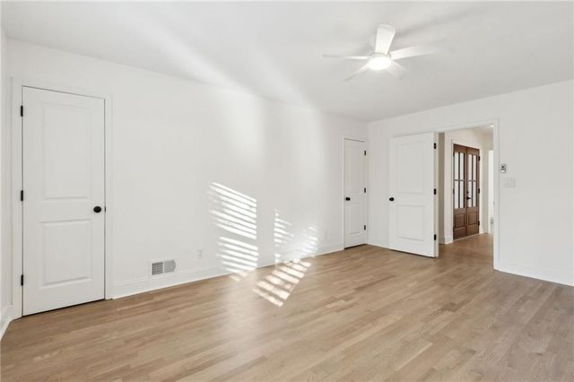 420 Hackberry Court, Roswell, GA 30076