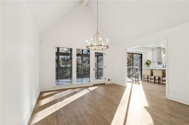 420 Hackberry Court, Roswell, GA 30076