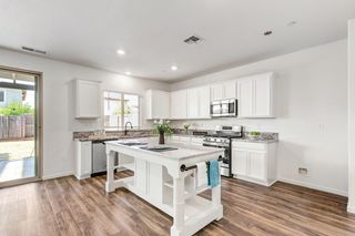 12727 Thorntonhall Dr, Rancho Cordova, CA 95742