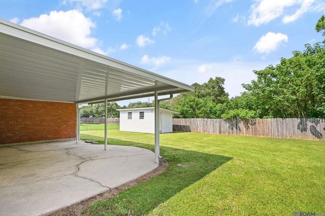 8435 N Essen Heights Ct, Baton Rouge, LA 70809