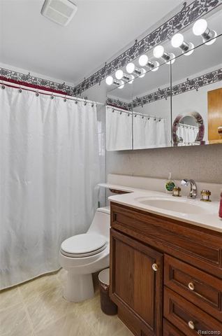 33604 Alvin Street, Garden City, MI 48135