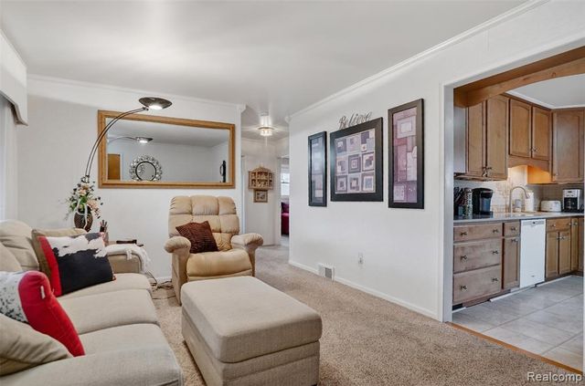 33604 Alvin Street, Garden City, MI 48135