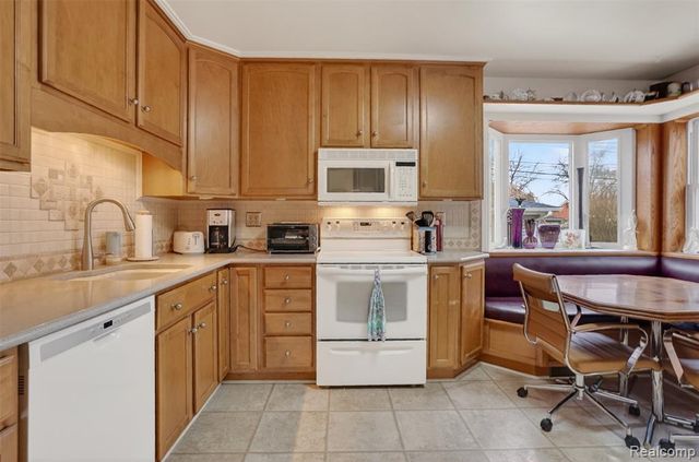 33604 Alvin Street, Garden City, MI 48135