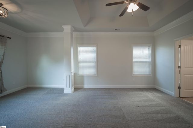 454 Wolfbend Road, Woodruff, SC 29388