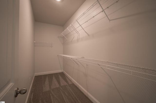 454 Wolfbend Road, Woodruff, SC 29388