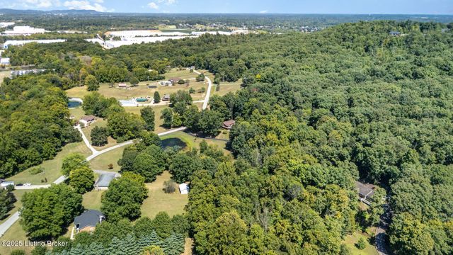 1103 Peaceful Way, Shepherdsville, KY 40165
