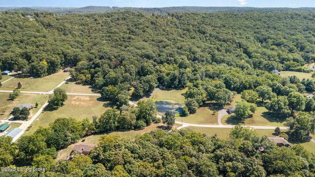 1103 Peaceful Way, Shepherdsville, KY 40165