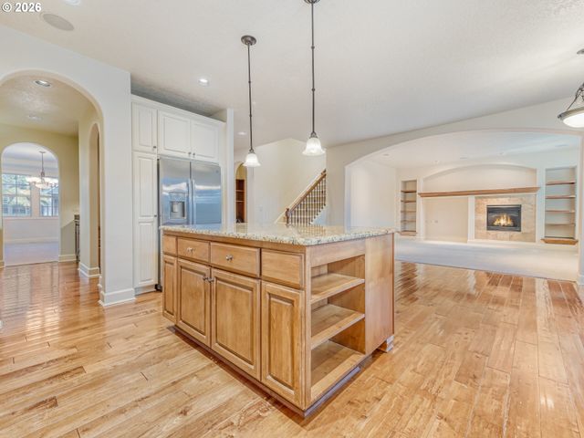 7888 Sw ROCKBRIDGE St, Wilsonville, OR 97070