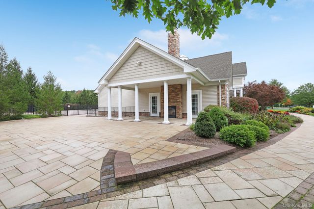 31 Lewis Road, Hopewell Junction, NY 12533