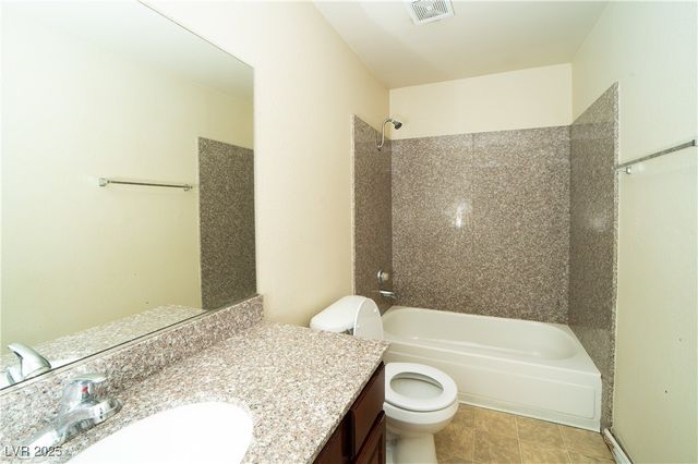 4921 Indian River Drive 118, Las Vegas, NV 89103