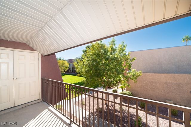 4921 Indian River Drive 118, Las Vegas, NV 89103