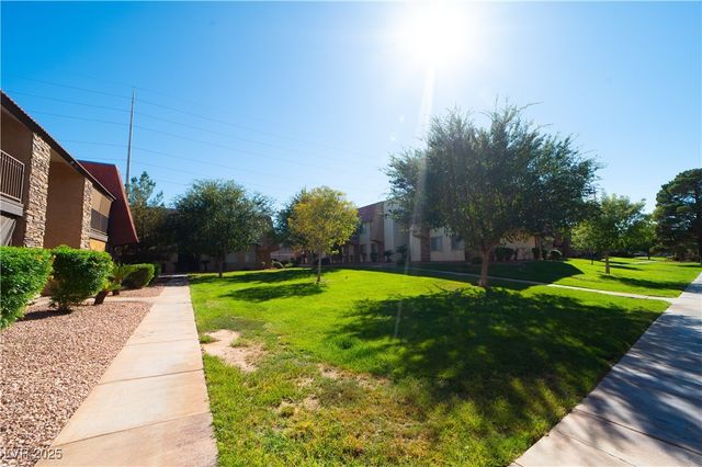 4921 Indian River Drive 118, Las Vegas, NV 89103