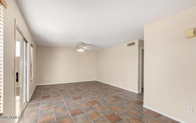 2239 E Edna Avenue, Phoenix, AZ 85022