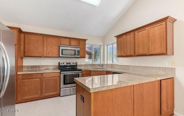 2239 E Edna Avenue, Phoenix, AZ 85022
