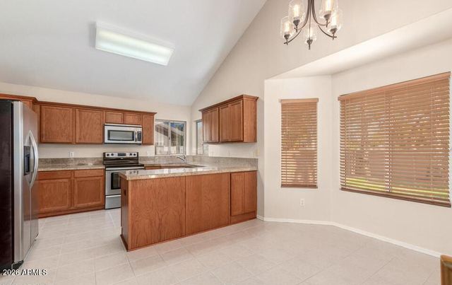 2239 E Edna Avenue, Phoenix, AZ 85022