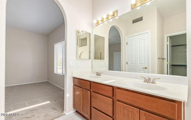 2239 E Edna Avenue, Phoenix, AZ 85022