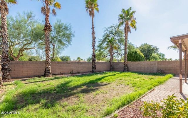 2239 E Edna Avenue, Phoenix, AZ 85022