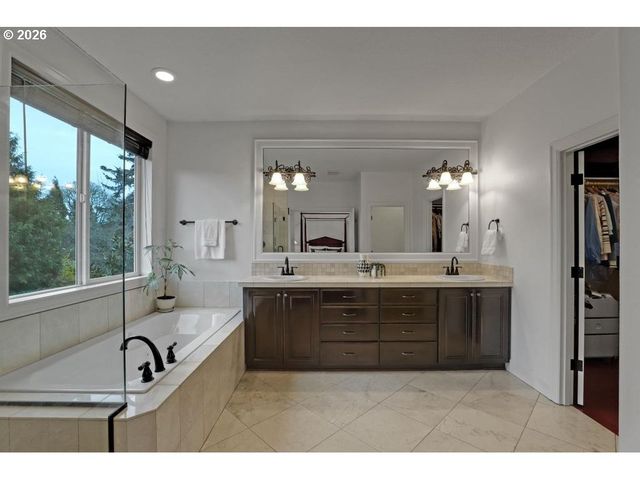 3356 Nw 153RD Ter, Portland, OR 97229