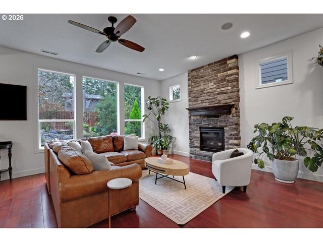 3356 Nw 153RD Ter, Portland, OR 97229