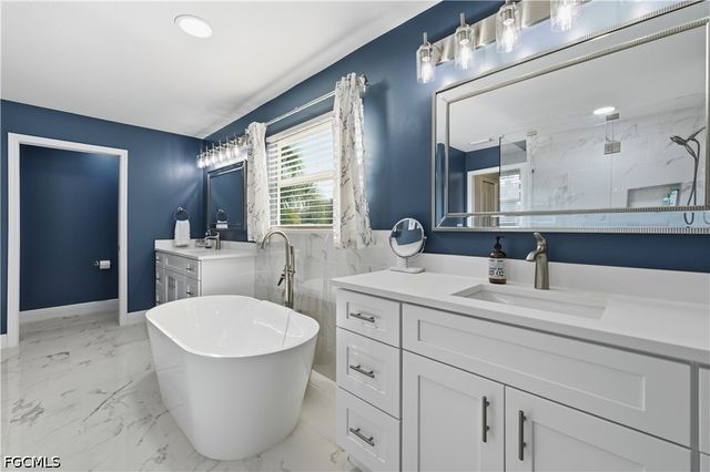 20528 Torre Del Lago ST, Estero, FL 33928