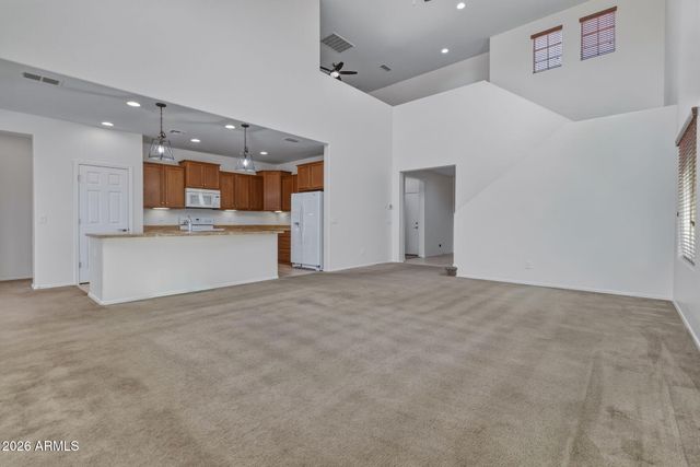 17543 W BUCKHORN Trail, Surprise, AZ 85387