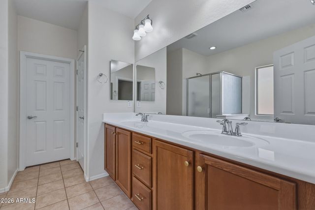 17543 W BUCKHORN Trail, Surprise, AZ 85387
