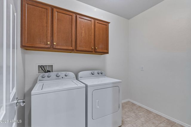 17543 W BUCKHORN Trail, Surprise, AZ 85387