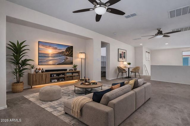 17543 W BUCKHORN Trail, Surprise, AZ 85387