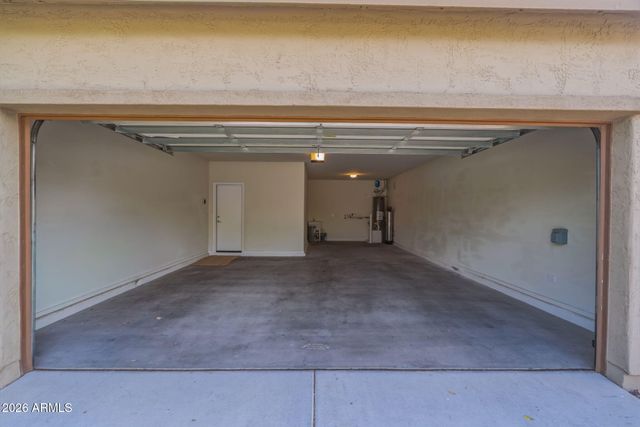17543 W BUCKHORN Trail, Surprise, AZ 85387