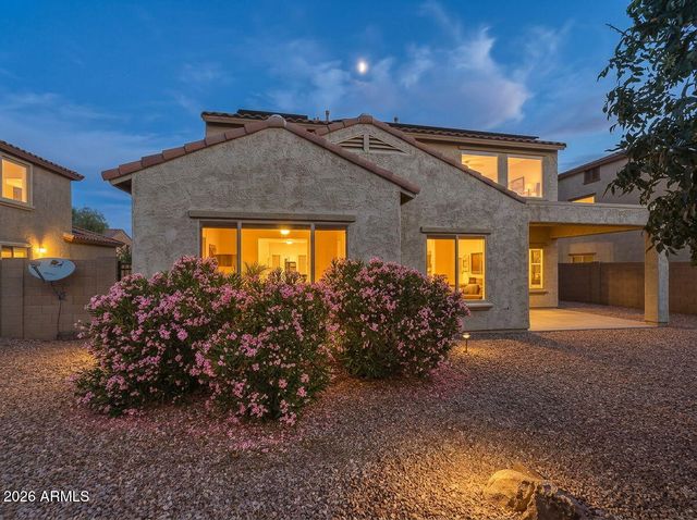 17543 W BUCKHORN Trail, Surprise, AZ 85387