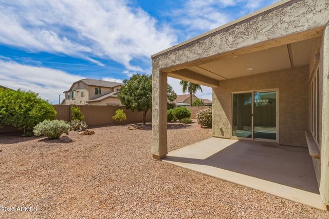 17543 W BUCKHORN Trail, Surprise, AZ 85387