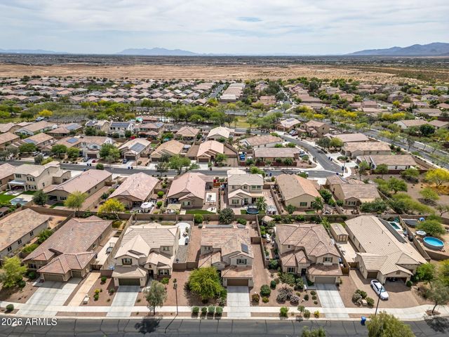 17543 W BUCKHORN Trail, Surprise, AZ 85387