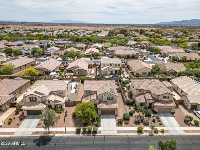 17543 W BUCKHORN Trail, Surprise, AZ 85387