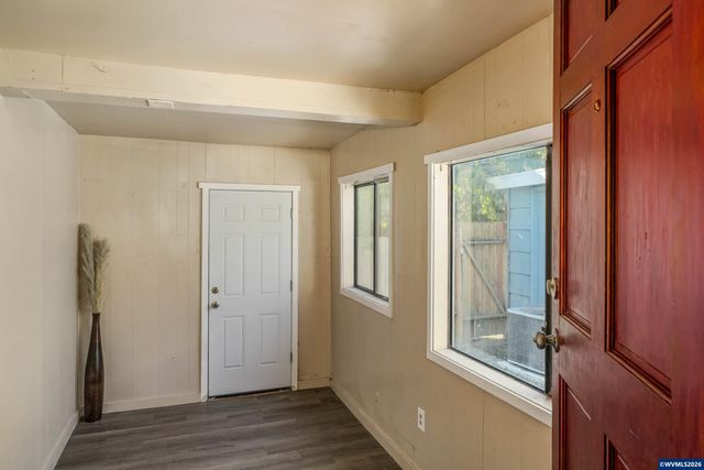 2808-2806 Livingston St NE, Salem, OR 97301