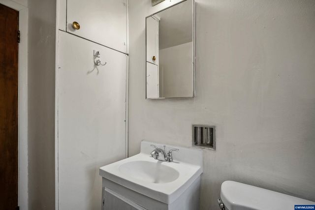 2808-2806 Livingston St NE, Salem, OR 97301