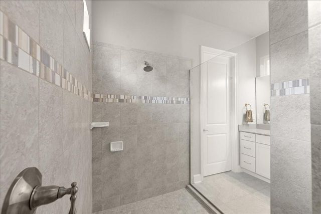 827 CREEKWOOD DRIVE, Ormond Beach, FL 32174