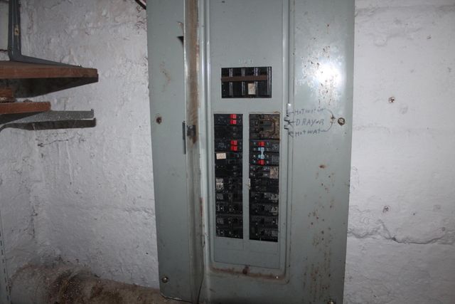 2210 Eastgate AVE, Roanoke, VA 24012