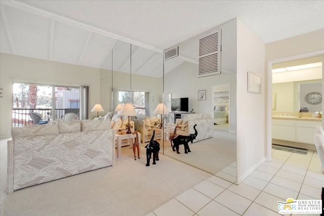 1421 N Sunrise Way 34, Palm Springs, CA 92262